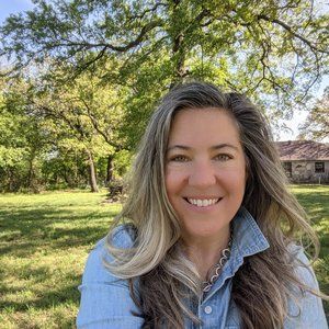 Meet your Posher, Tina